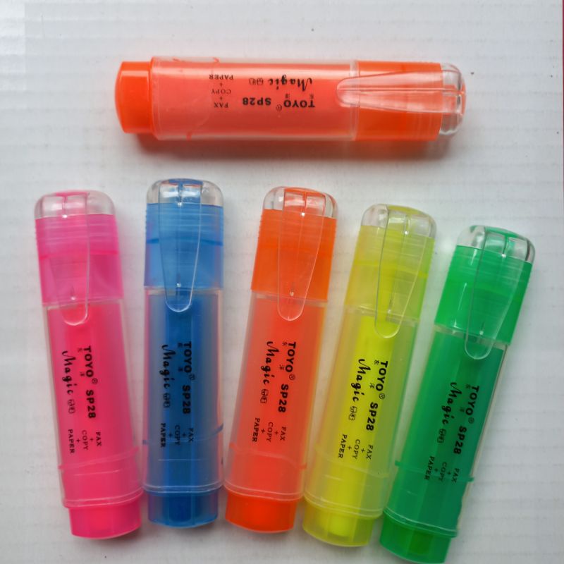 Bút dạ quang Toyo