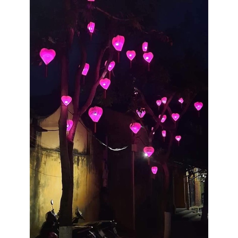 Đèn lồng hội an hình trái tim khung sắt cực đẹp trang trí tết quán coffe trà sữa nhà hàng khách sạn