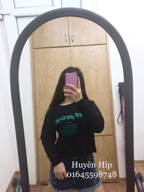 Áo croptop in chữ tay dài hót rần rần(sal) (KÈM ẢNH THÂT)