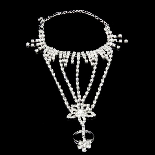 Vòng tay lấp lánh phụ kiện ngày cưới