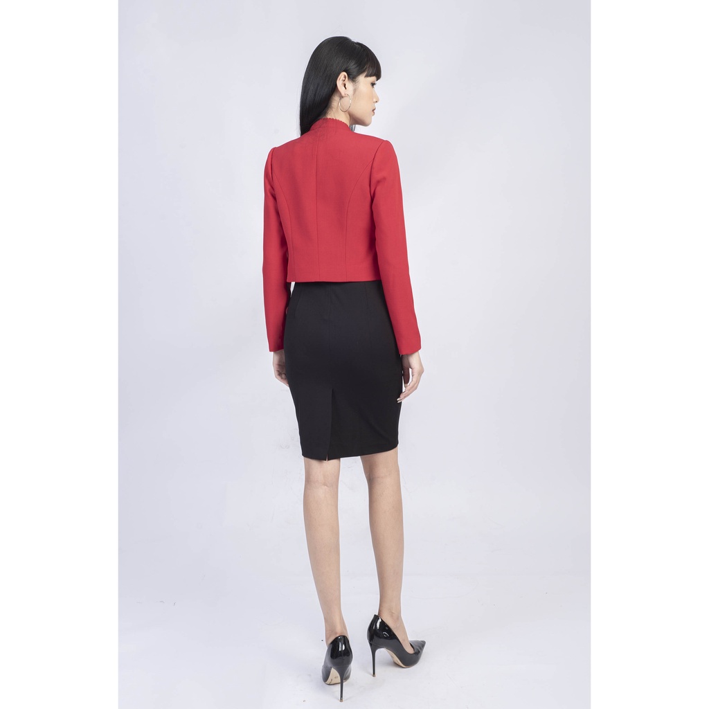 Áo khoác kiểu dáng croptop MMOutfit M-AK070621006