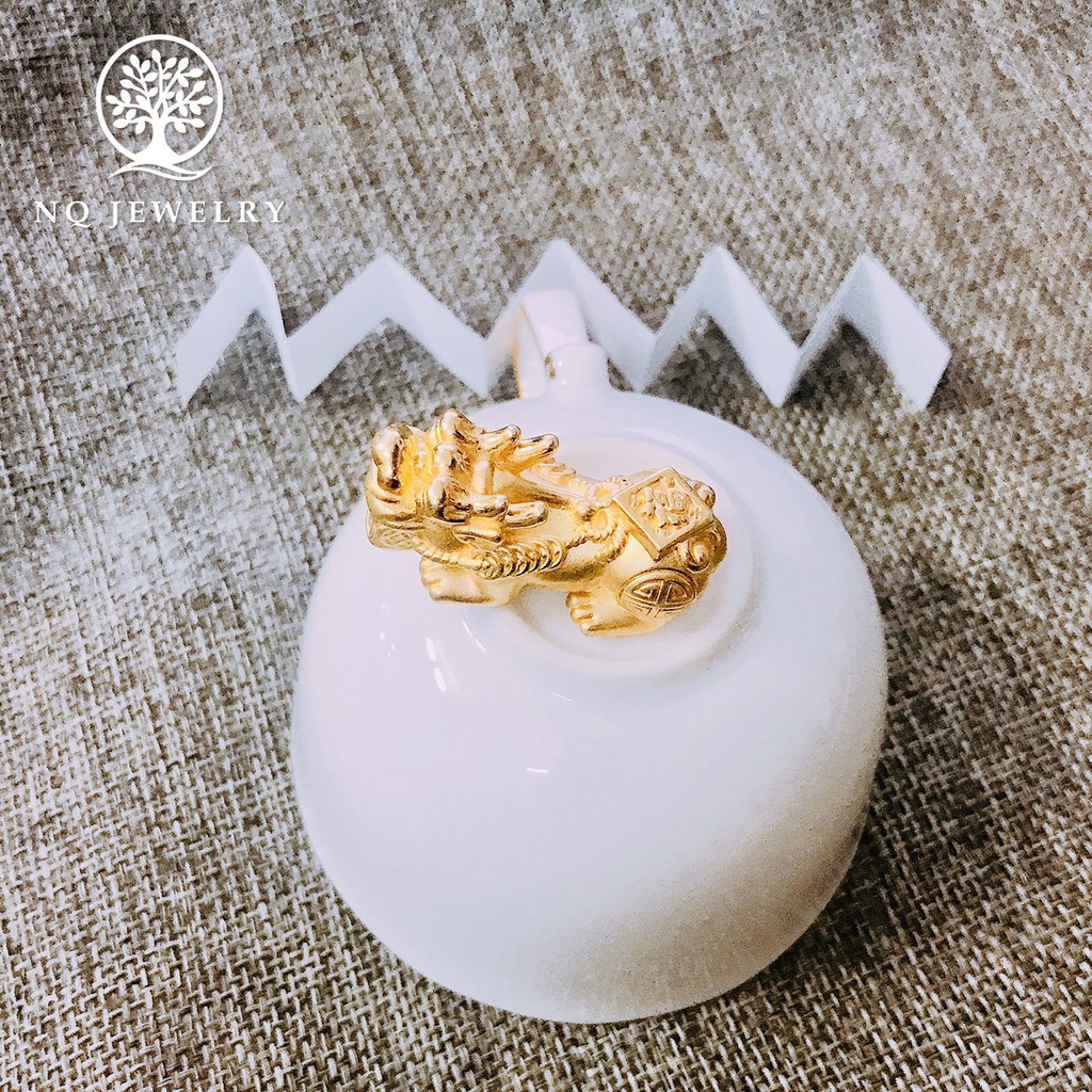 Charm bạc tỳ hưu mạ vàng xỏ ngang - NQ Jewelry