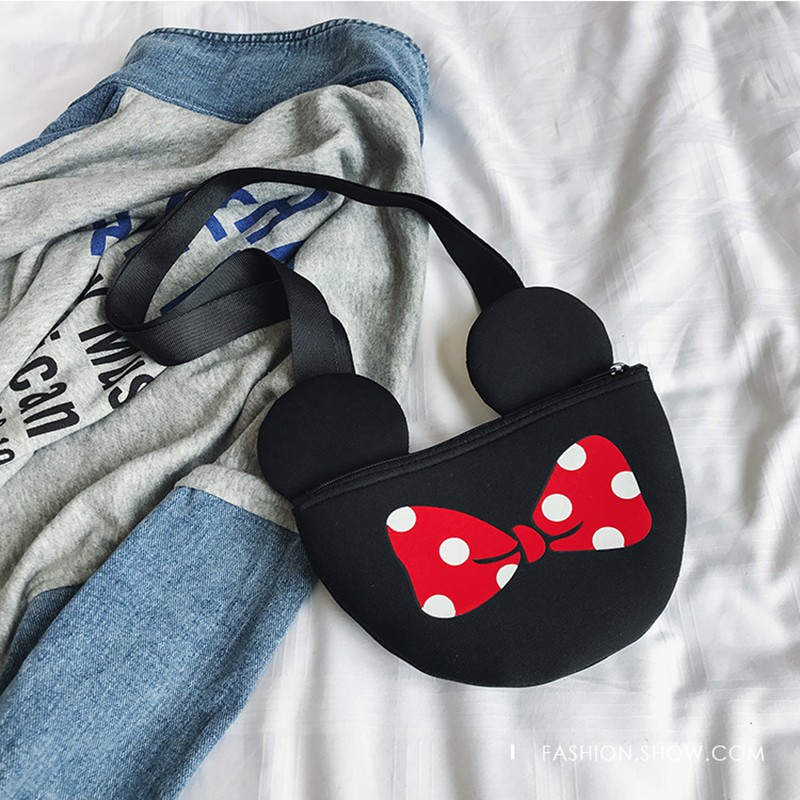 Túi đeo chéo hình chuột Mickey cho bé gái