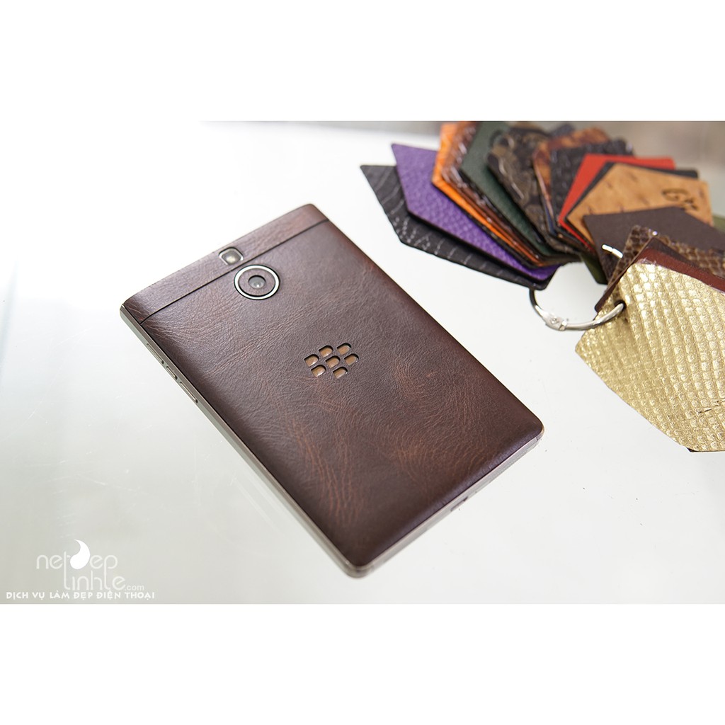 Ốp dán da điện thoai BlackBerry Passport Silver – Da bò thật 100% - chính hãng Nét Đẹp Tinh Tế