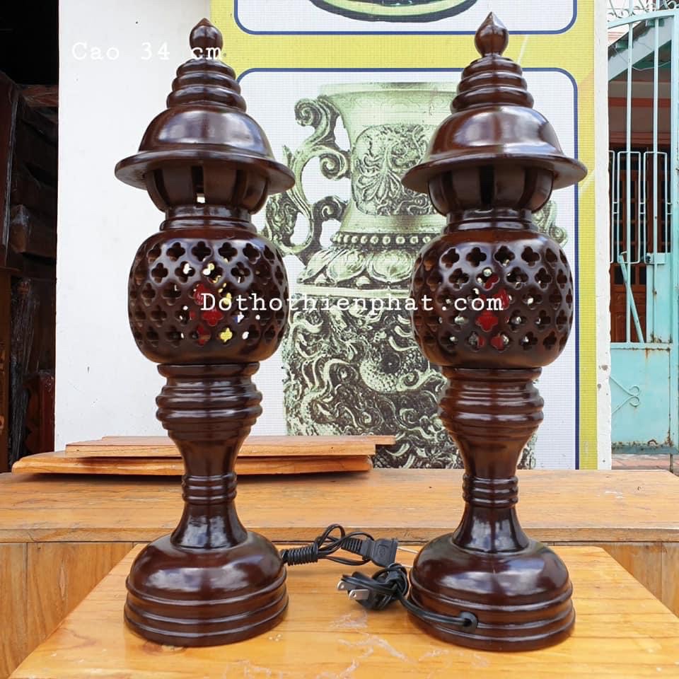 Cặp đèn thờ gỗ tràm bông vàng cao 34 cm màu đen loại 1