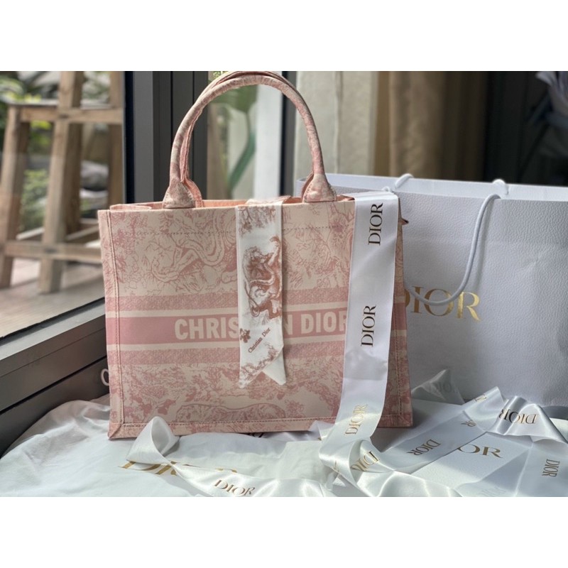 Túi CD book tote Hồng có khoá kéo miệng size 36