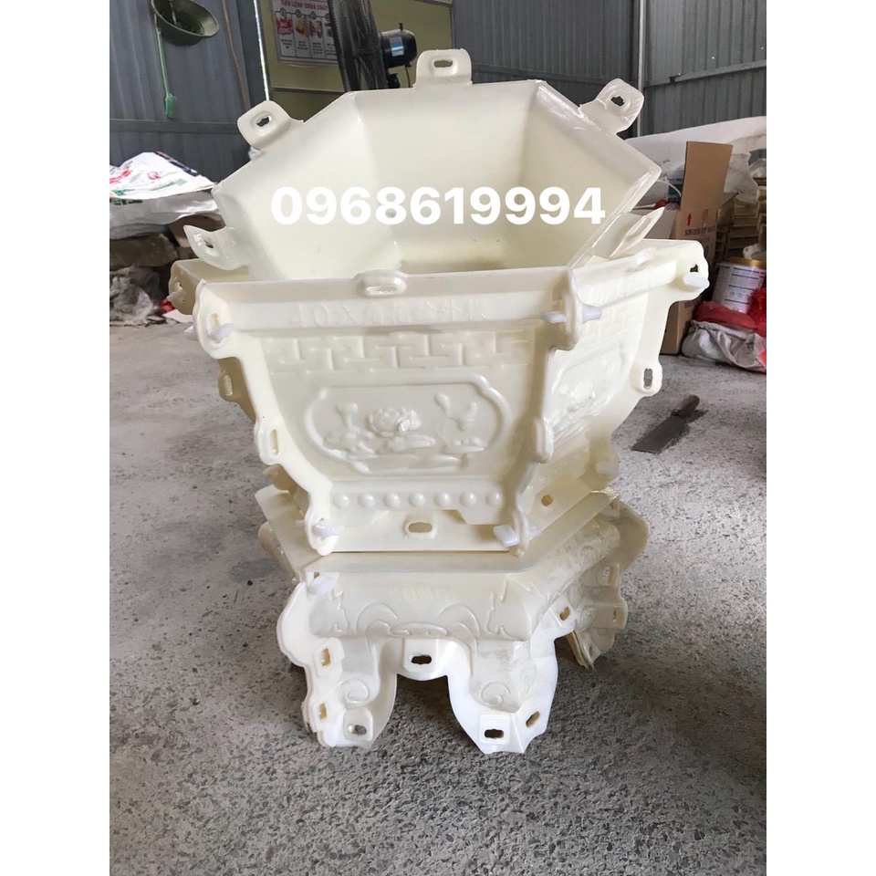 Khuôn đúc chậu lục giác 40abs kèm chân quỳ