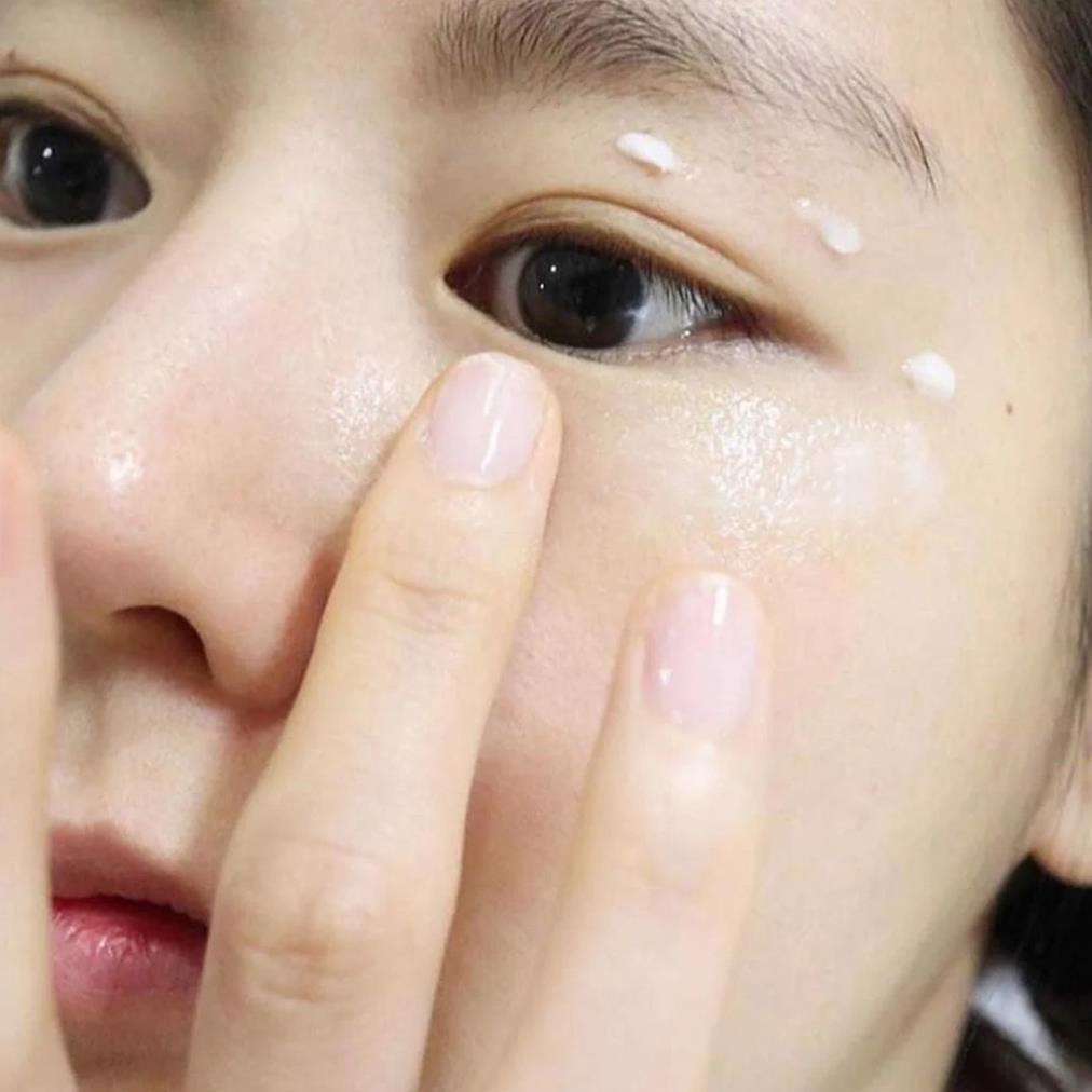 Kem Mờ Quầng Thâm Mắt Hadariki Kumargic Eye Cream | BigBuy360 - bigbuy360.vn