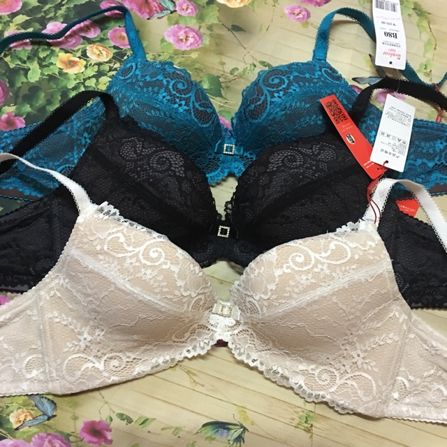 Combo 3 áo đúc su pha ren giá chỉ 145k