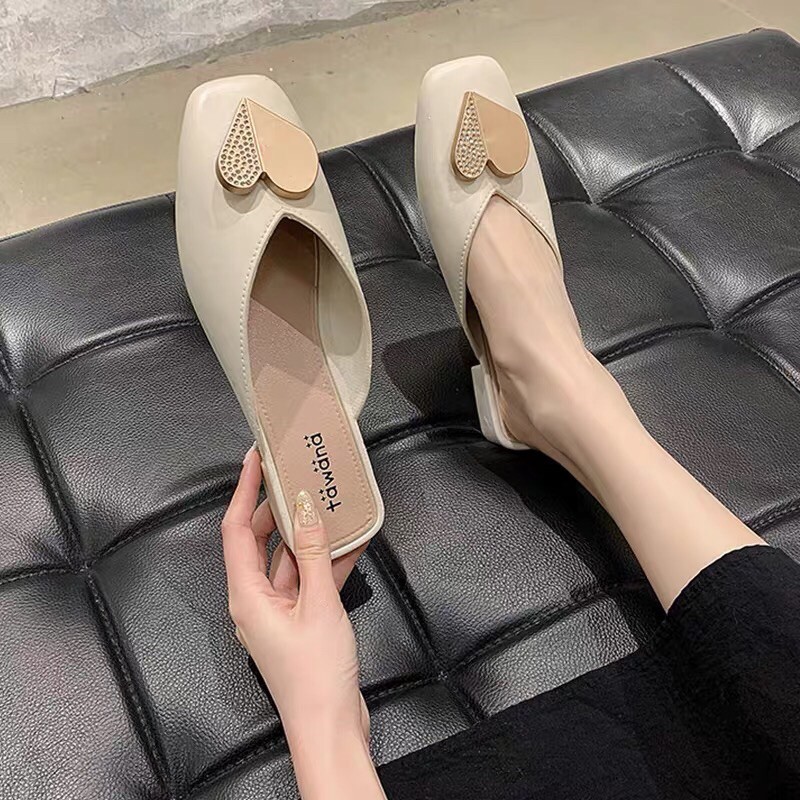 GIÀY SỤC NHỰA HÌNH TRÁI TIM SIÊU KUTE❤️❤️❤️