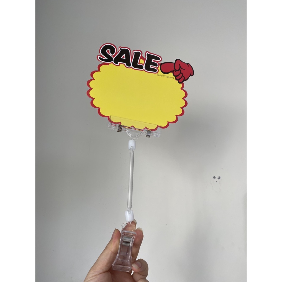 Kẹp wobbler giảm giá quảng cáo dùng tạo các shop, siêu thị, kẹp cùng giấy cứng size nhỏ hơn khổ A5