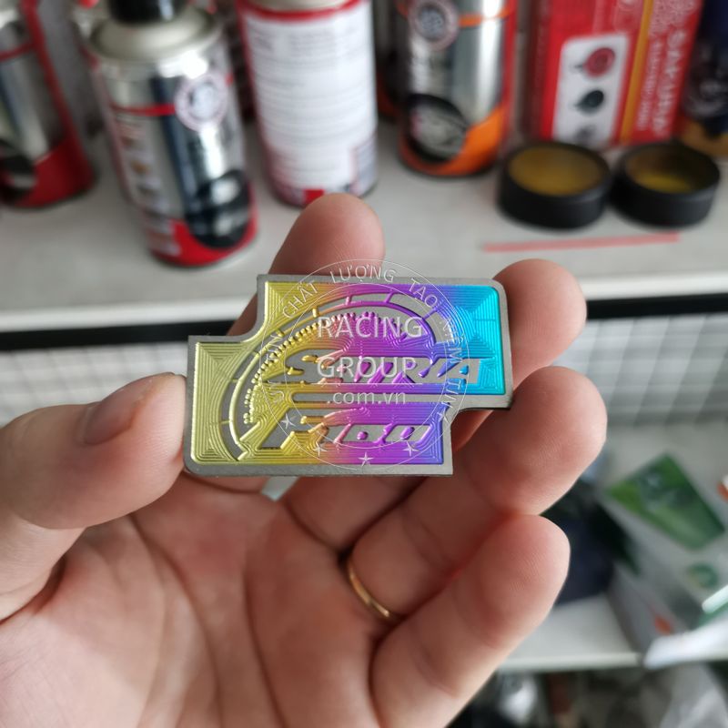 Tem titan nắp dầu gắn xe máy Winner X, Winner, Exciter, Satria, Sonic, Vario, SH, Airblade