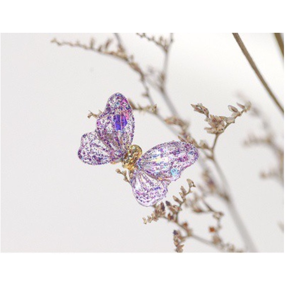 Charm ong  trang trí nail