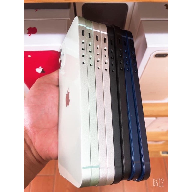 Vỏ độ iphone 11 lên 12 viền vuông cực mới cực đẹp