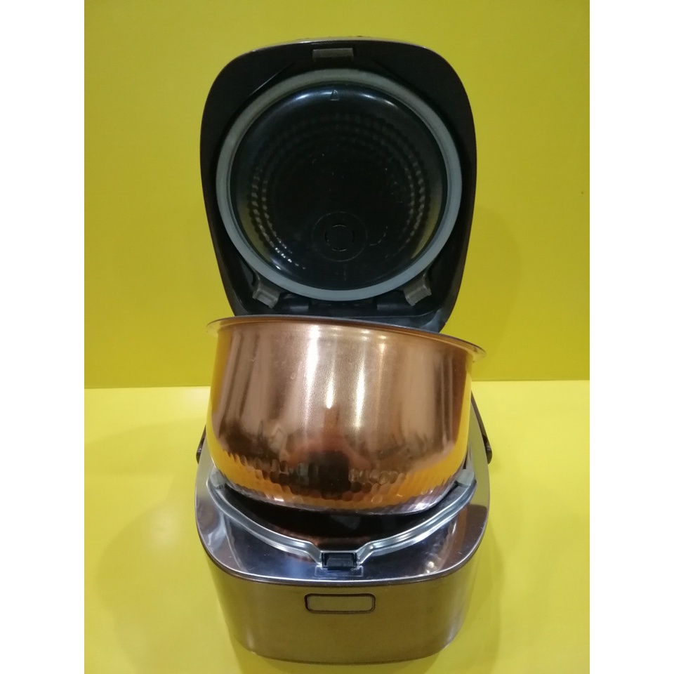 Nồi cơm nội địa Nhật cao tần (IH) Panasonic SR-HX103 (1.0L) (131121L1057)