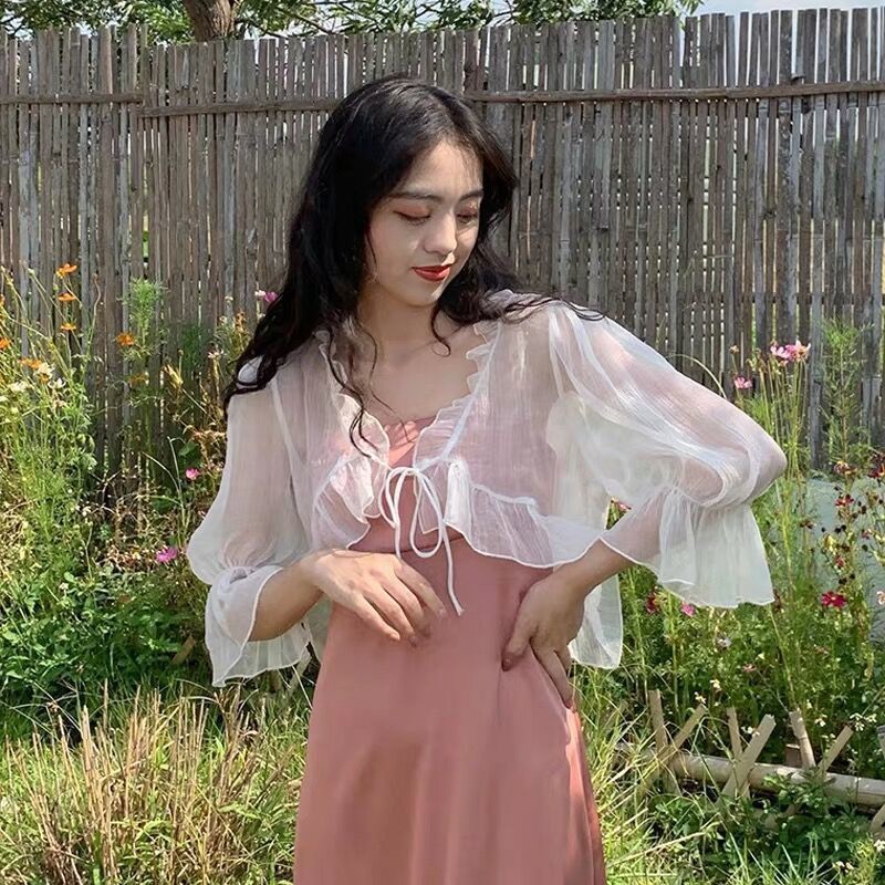 Set Đầm Dây Nữ Cộc Tay Cổ Chữ V Xếp Ly + Áo Khoác Dài Tay Chống Nắng Thời Trang Nữ | BigBuy360 - bigbuy360.vn