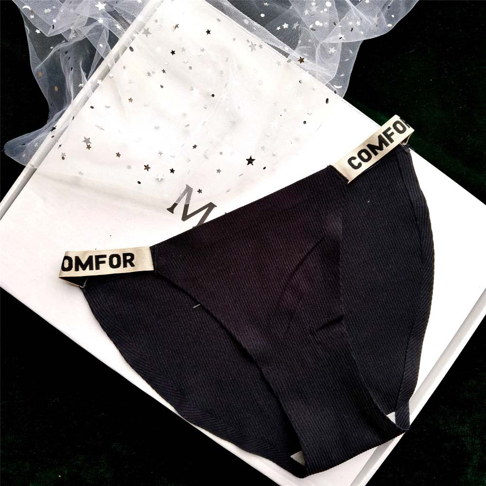 Quần Lót Nữ In Chữ Thời Trang Trẻ Trung