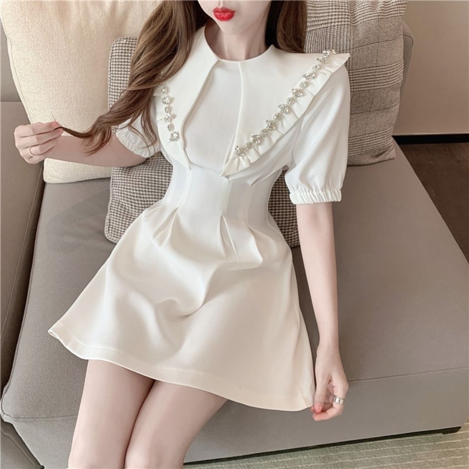 Váy Chữ A Ngắn Màu Trắng Thời Trang Mới