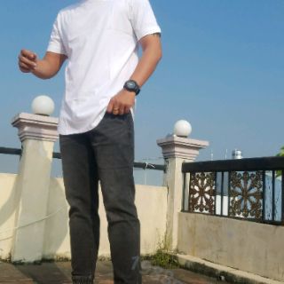 Áo thun vạt bầu