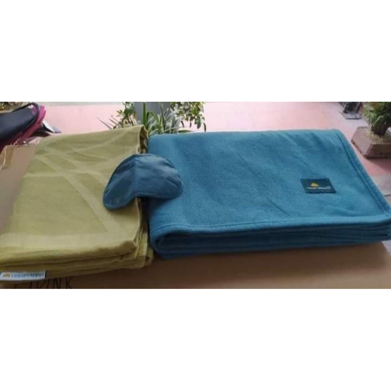 Chăn mềm máy bay, chăn hàng không Việt hàng mới 100% | BigBuy360 - bigbuy360.vn