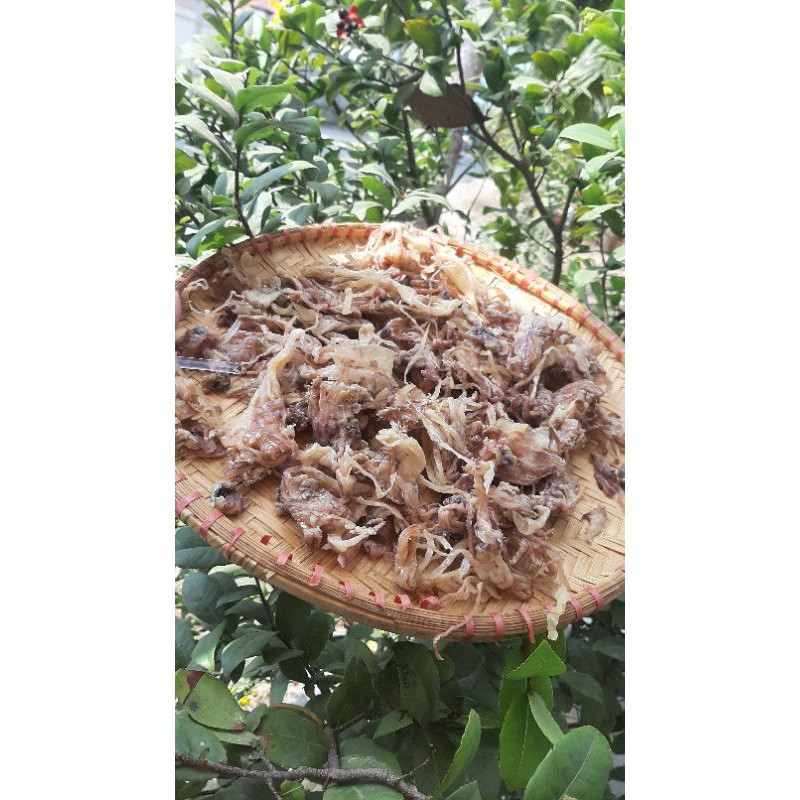 Râu mực khô bao ngon sập sàn