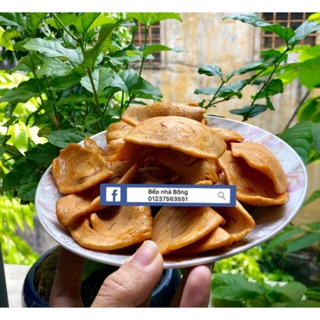 Bánh tai heo chiên bơ sốt mắm ớt