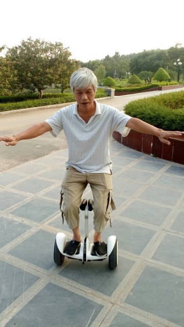 Pin Xe Cân Bằng Mini Robot 54V