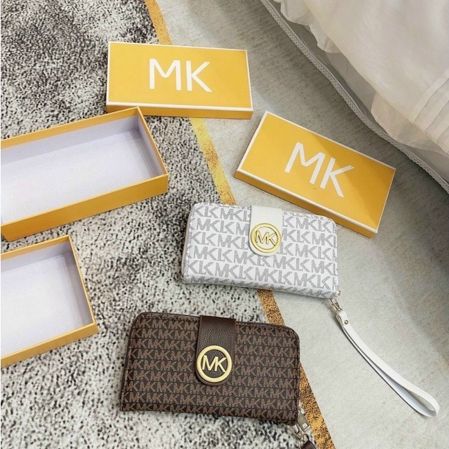 Ví cầm tay cho cả Nam và nữ MK nhiều ngăn, đựng thẻ đựng tiền siêu đẹp ( Hàng Fullbox )