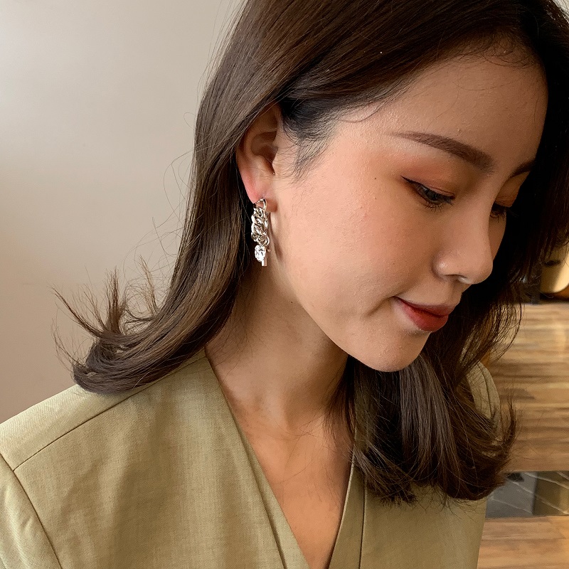 Bông Tai Dây Xích Dài Hình Thánh Giá Chất Liệu Kim Loại 22861