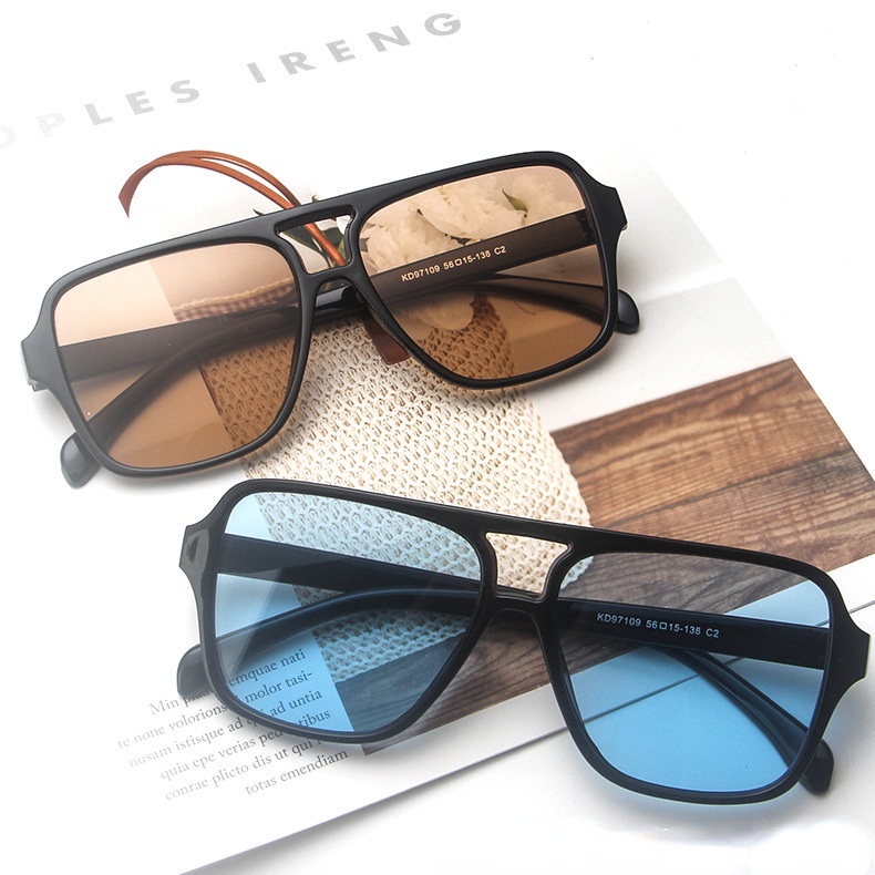 Kính Mát Tròng Hình Học Cho Nam Nữ