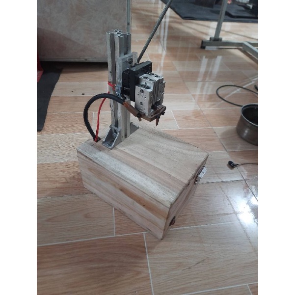 Máy hàn cell pin trụ