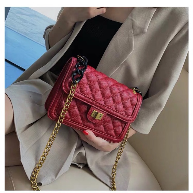Túi trần trám dáng CN siêu đẹp.da PU mềm có hai sz 23 và 18