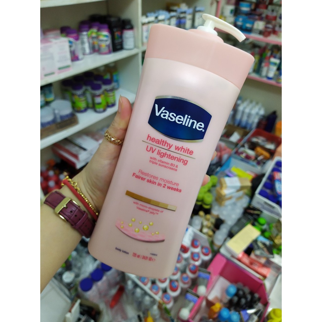 Dưỡng thể vaseline giúp da trắng hồng