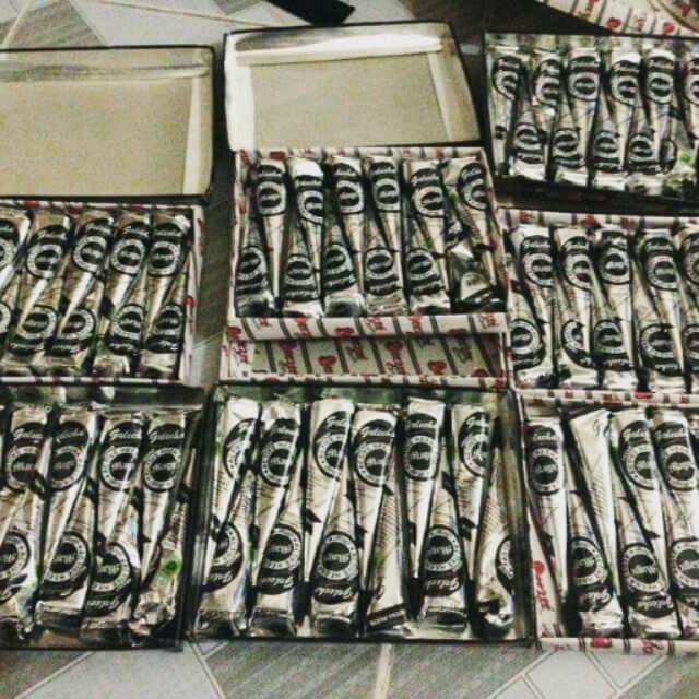 Mực henna đen hàng chuẩn có hướng dẫn sử dụng