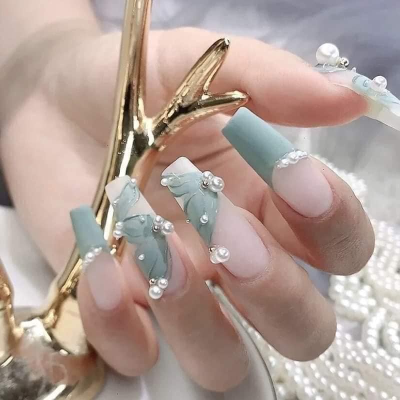 Khay trai nửa mix trắng và trắng ngà trang trí móng MIAN