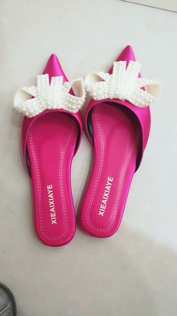 Sục satin nơ đá