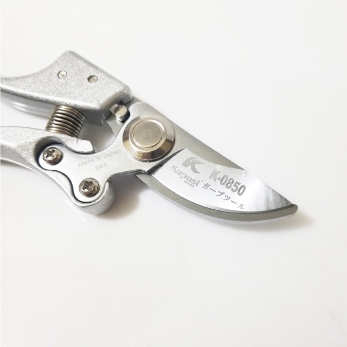 Shop sỉ lẻ kim khí