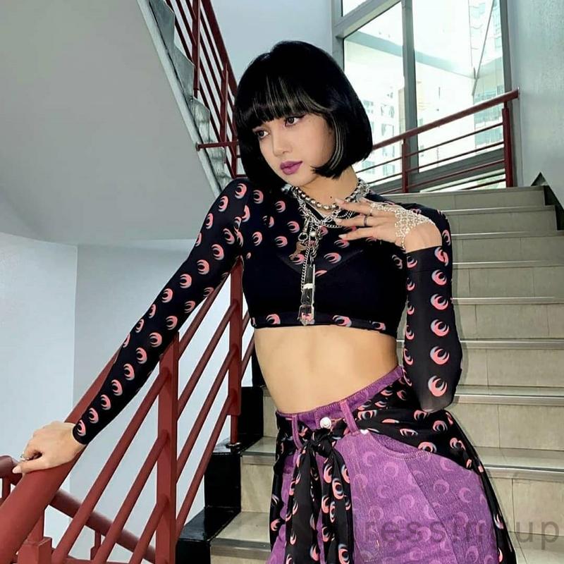 Áo Thun Nữ Tay Dài In Hình Mặt Trăng