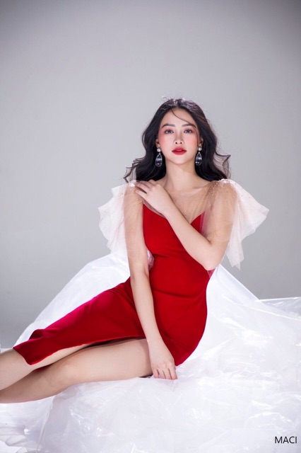 (SALE LỖ) Đầm body thiết kế tay lưới đính hạt Maci dress- đầm body dự tiệc sang chảnh hàng thiết kế | BigBuy360 - bigbuy360.vn