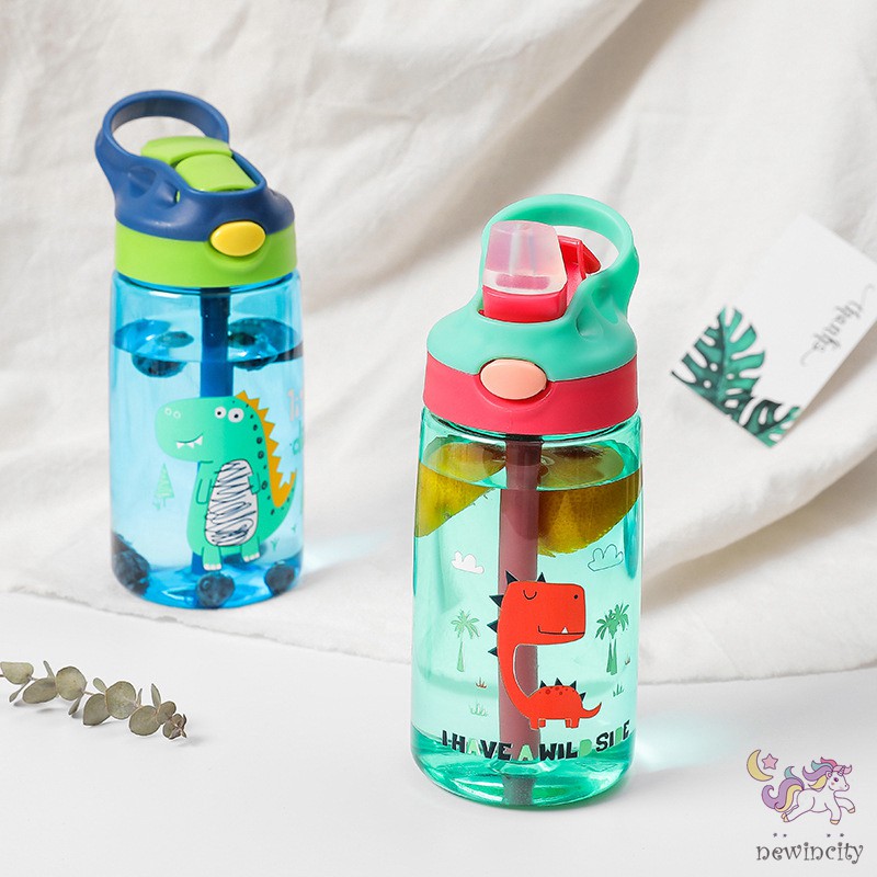 Chai nước in hình khủng long có ống hút cho bé