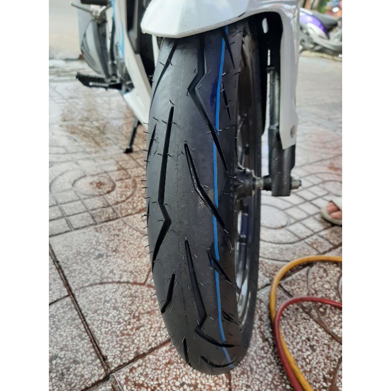 Vỏ Xe Pirelli Rosso Sport Không Ruột cho Winner, Ex, raider, GSX,...........