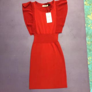 Váy nữ len đỏ tay bèo ZR