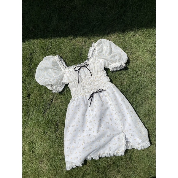 Đầm alice tay phồng