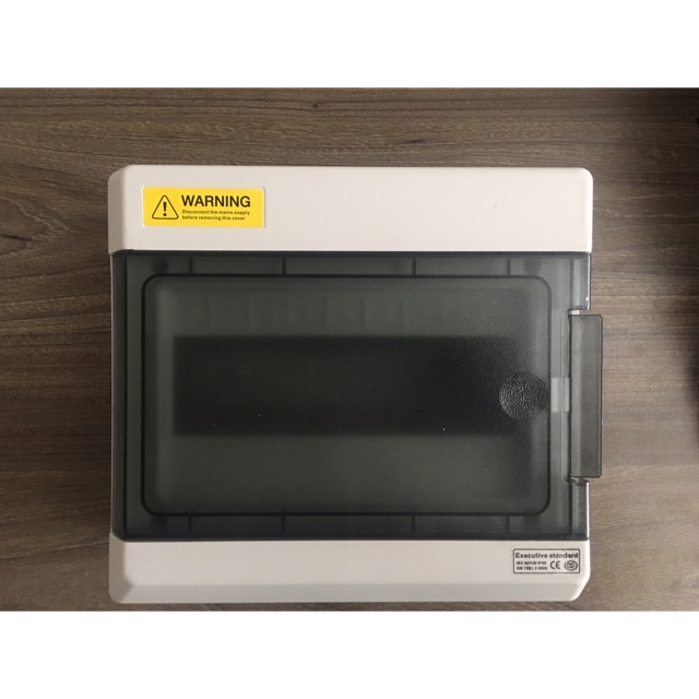 Vỏ Tủ điện 9 modun IP65 lắp nổi, chống nước, chống bụi