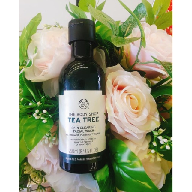 Sữa rửa mặt Tea Tree The Body Shop