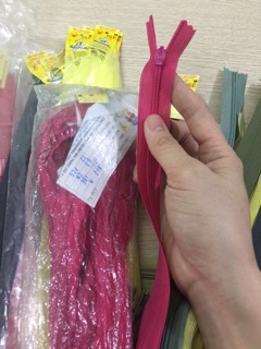 khoá giọt lệ dài