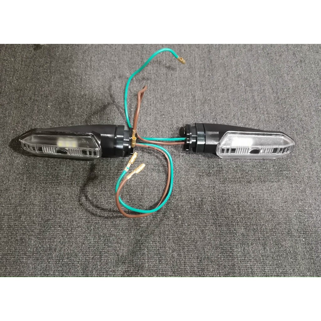 Cặp xi nhan sau xe Vario 2018 đến 2021 hàng thường phụ thùng thay thế