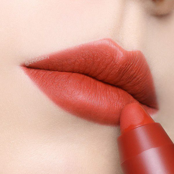 Son bút chì Mamonde creamy tint color balm intense | BigBuy360 - bigbuy360.vn