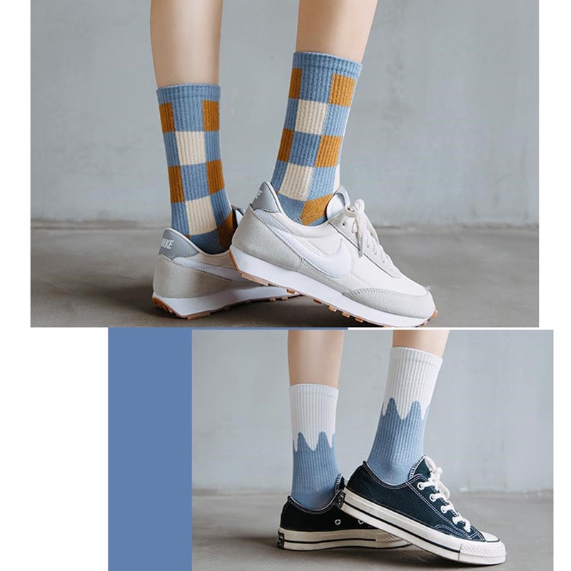 Vớ Cotton Cao Cổ Kẻ Sọc Vuông Xinh Xắn Cho Nữ