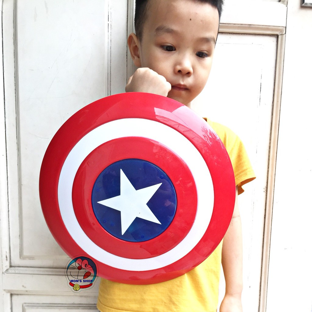 Khiên chiến đấu đội trưởng Mỹ captain america dùng pin, có âm thanh, ánh sáng